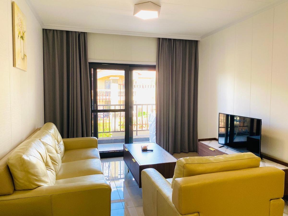 Phoenix Apartment By Link Kigali Esterno foto