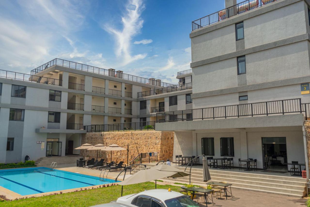 Phoenix Apartment By Link Kigali Esterno foto