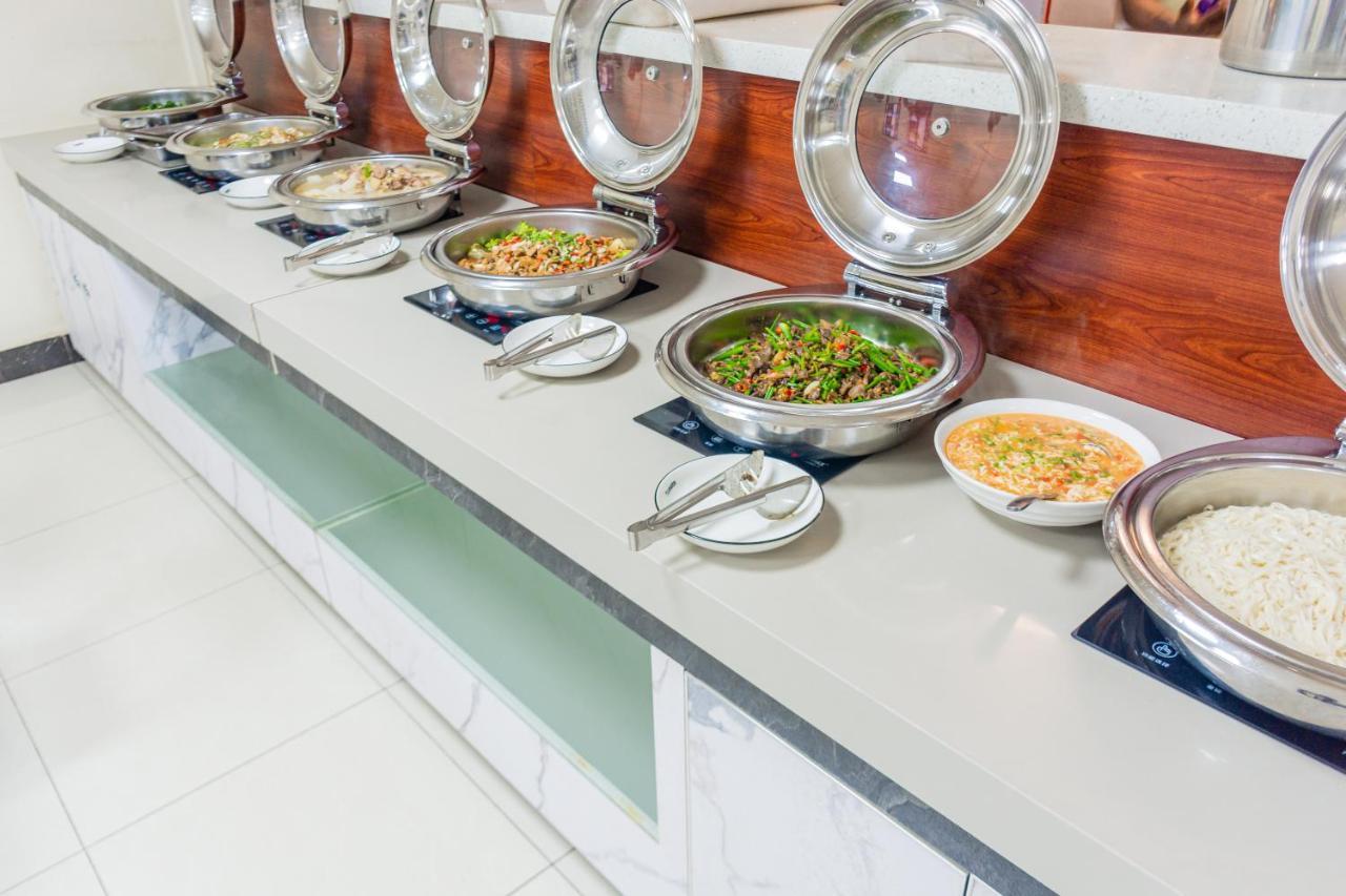 Phoenix Apartment By Link Kigali Esterno foto